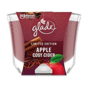 GLADE Apple Cosy Cider, vonná sviečka 224 g