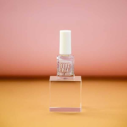 Dermacol jemne tónujúci lak na nechty