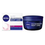 Nivea Visage Aqua Effect Výživný regeneračný nočný krém, pre suchú až citlivú pleť, pre dokonalú