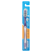 Oral-B 123 Medium 40 zubná kefka