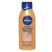 NIVEA Sun Kissed Radiance, Tónovacie telové mlieko pre svetlú až normálnu pokožku 400ml