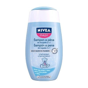 NIVEA BABY šampón a pena do kúpeľa 2v1, s harmančekom 500ml